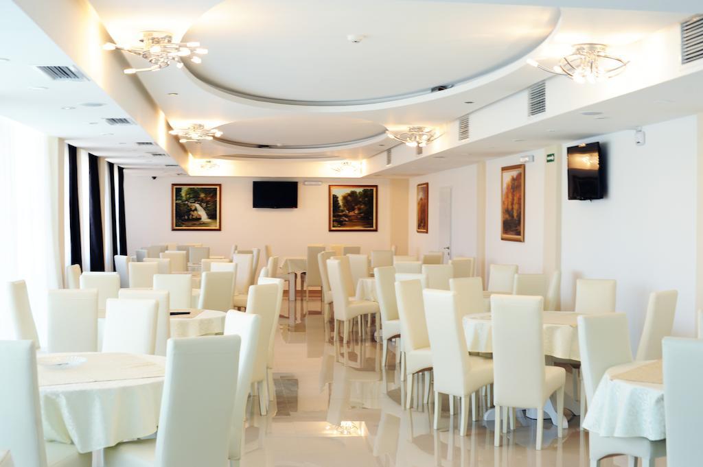 Garni Hotel Crystal Ice Ni المظهر الخارجي الصورة
