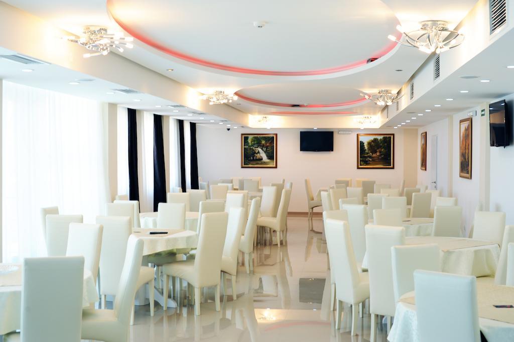 Garni Hotel Crystal Ice Ni المظهر الخارجي الصورة