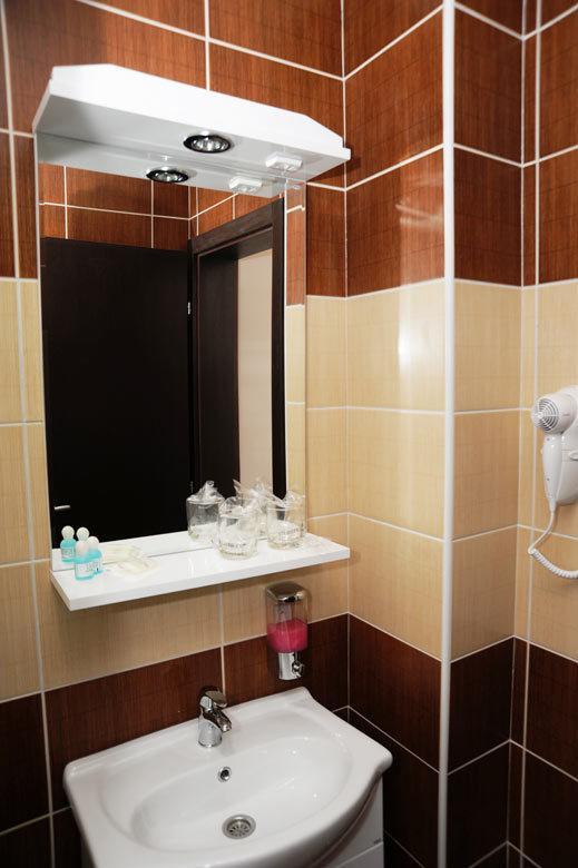 Garni Hotel Crystal Ice Ni الغرفة الصورة