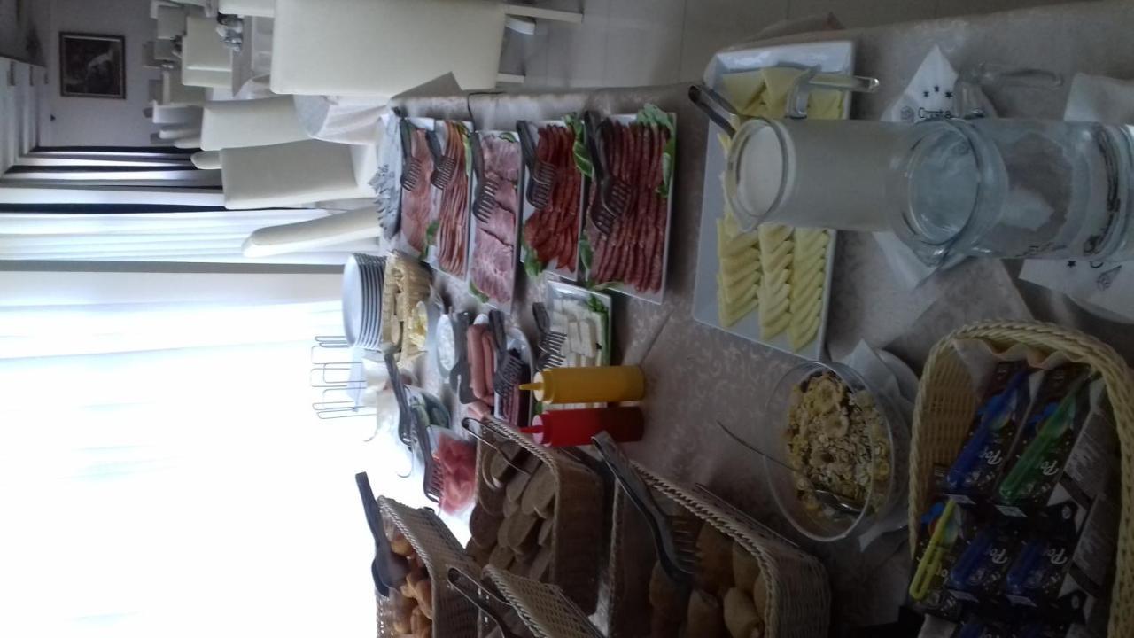 Garni Hotel Crystal Ice Ni المظهر الخارجي الصورة
